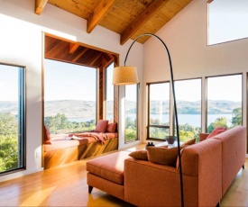 Highland House Inverness - Centrally located in Point Reyes National Park