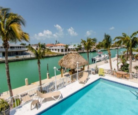 Caribbean Fantazy 3bed/3bath with private pool & docakge