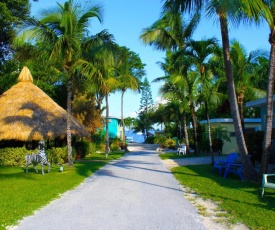 Sunset Cove Beach Resort