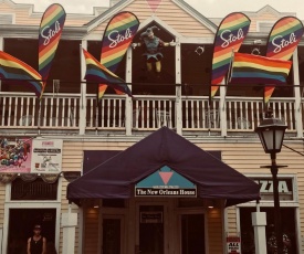 New Orleans House - Gay Male-Only Guesthouse