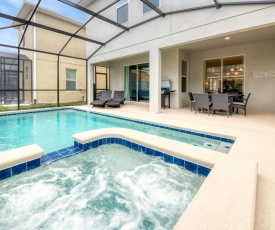 6BR Mansion - Family Resort - Private Pool, Hot Tub and BBQ!