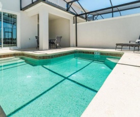 Beautiful 5 Star Townhome on Storey Lake Resort with Private Pool, Orlando Townhome 4889