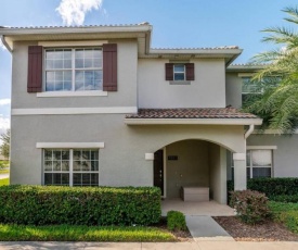 Beautiful Townhome with first class amenities on Storey Lake Resort, Orlando Townhome 4840