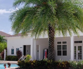 Brand new Townhouse in gated community super close to Disney