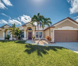 Villa Mercedes, Cape Coral