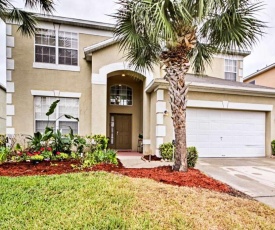 8BR -private swimming pool -gated resort community -suitable for family & group getaways -5 miles to Disney