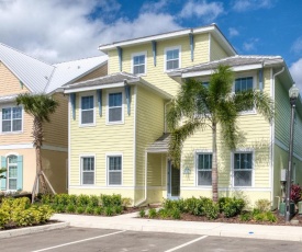 Warm and Cheery Cottage with Hotel Amenities at Margaritaville 8097Su