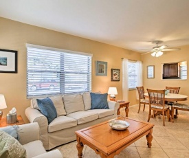 Charming 2BR Lake Worth Condo Steps from the Water