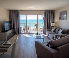 Gulf and beach view apartment 403
