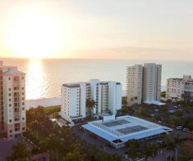 Breathtaking Sunsets @ This Beachfront Beauty, On-Site Restaurant/Tiki Bar