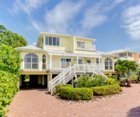 Ark-Captiva Beach Villas