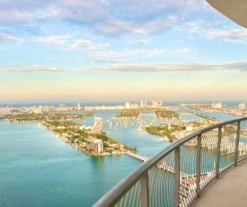 2bed/2bath Bay View Condo with Wrap Around Balcony