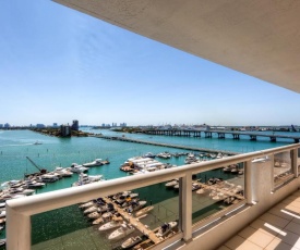 Bayfront Miami Condo with Resort Perks and Ocean Views