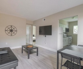 Modern 2BR Apartment in Midtown-Wynwood