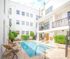 Fountain condo 2 story Pool BBQ Balcony