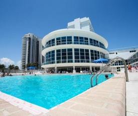 Miami Beach Apartments by MiaRentals