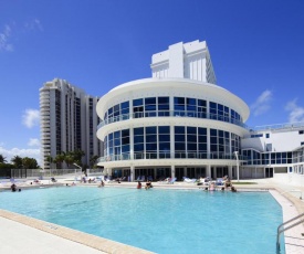 New Point Miami Beach Apartments