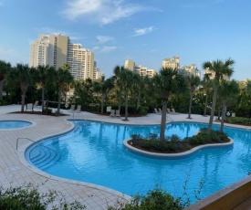 Ocean View Luxurious Condo-BEST location + balcony