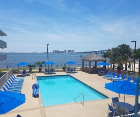 Best Western Navarre Waterfront