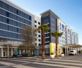 Courtyard by Marriott Orlando Lake Nona