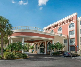 Quality Inn & Suites Near the Theme Parks