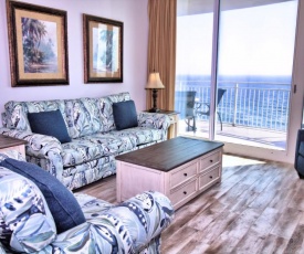 1103 - 3 Bedroom 3 Bath. Living Room and Master Bedroom Face the Gulf!