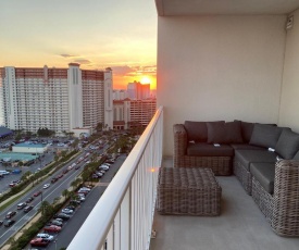 Laketown Wharf Luxury 1 BR Oceanview Condo - Sleeps Up To 10