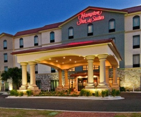 Hampton Inn & Suites Pensacola/I-10 Pine Forest Road