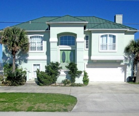 Beach Whisper, 4 Bedrooms, Sleeps 9, Beach Front, HDTV, WiFi