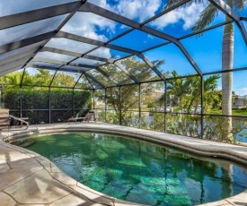 Beautiful 5 Star Villa with Private Pool on the Prestigious Charlotte Harbor, Charlotte County Villa 1002