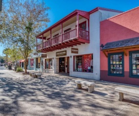 St. George Street Apartment