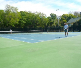 Bermuda Bay Beach Club