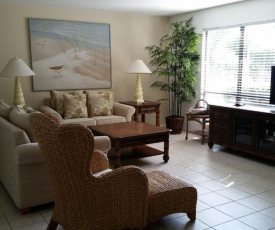 Hidden gem resort condo by Bowman's Beach - Blind Pass C110