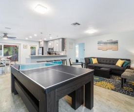 Remodeled! 5min to BEACH Airport & Downtown FTL