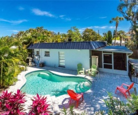 Crescent Street 1138 A, pet-friendly, 2 bedrooms, Pool, Walk to the beach