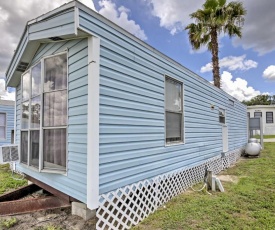 Cozy Lakefront Home in Ocala with Deck, Grill and A and C!