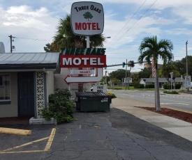 Three Oaks Motel - Titusville