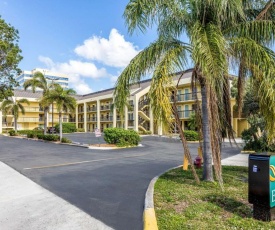 Quality Inn Palm Beach International Airport