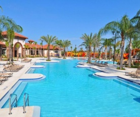 South Facing Pool & Spa at Solterra Resort villa