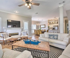 Grand Destin Getaway - A Block to the Beach!