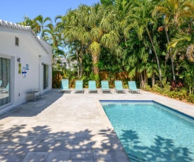 New Listing! Designer Pool Home, 1 Block to Beach home