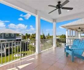 Delmar Flamingo, Sleeps 7, 3 Bedrooms, Bay Front, Pool, Elevator, WiFi