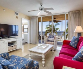 Estero Island Beach Villas 204, Sleeps 8, 2 Bedrooms, Gulf Front, Heated Pool