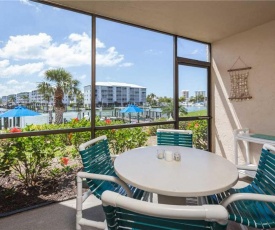 Estero Yacht & Racquet 218, Sleeps 4, 1 Bedroom, Canal View, Heated Pool