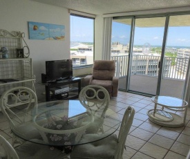 Estero Beach & Tennis #1108A Apartment