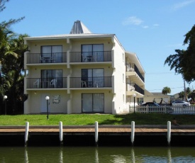 The Bay Inn at the Lani Kai