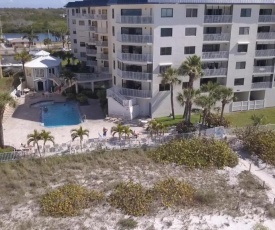 Beach Palms by Teeming Vacation Rentals